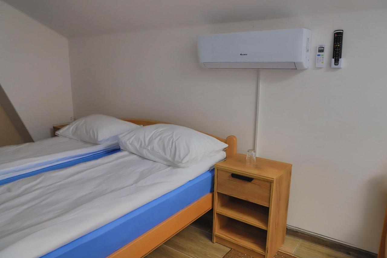 Konak Kod Hame Bihać Exterior foto